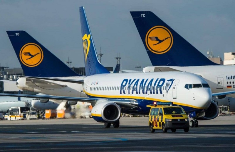 Ryanair: Τέλος στη δωρεάν χειραποσκευή μέχρι 10 κιλά